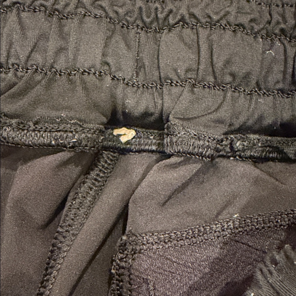 Lululemon Black Athletic Shorts Size 4 - Picture 7 of 10